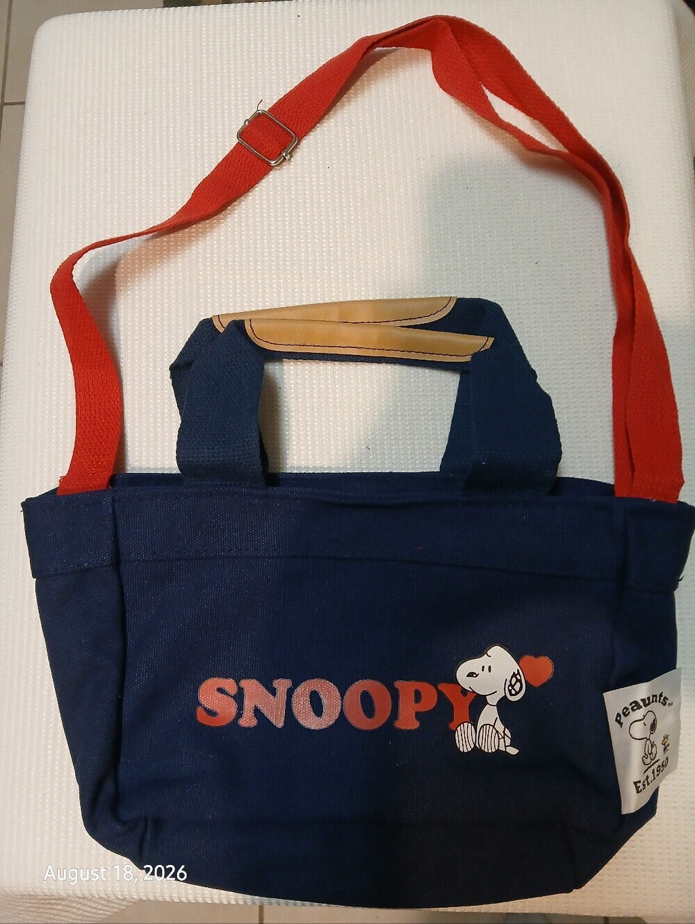 Peanuts - Navy Blue & Red Snoopy Canvas Crossbody/Handbag,Red Adjustable Strap - Picture 2 of 12